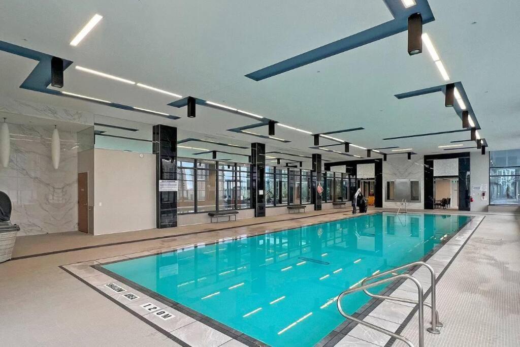 Appartamento High Floor View - Pool & Gym - Close To Shopping Richmond Hill Esterno foto